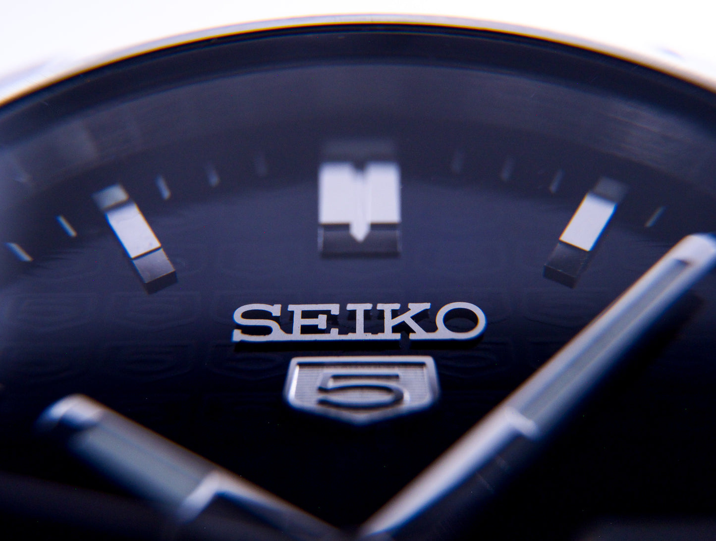 2000s Seiko 5 Navy Blue Ghost Logo Men's Wrist-Watch