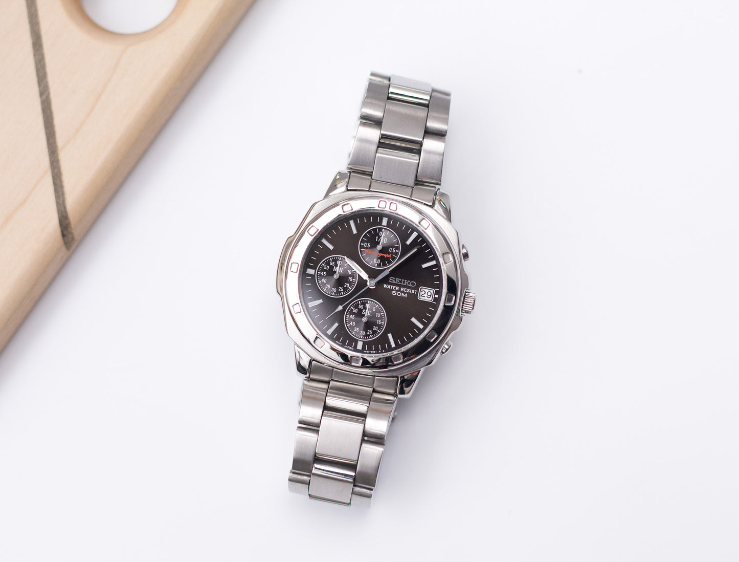 2002 Seiko Chronograph Black Sunburst Dial Men's Quartz Wrist-Watch