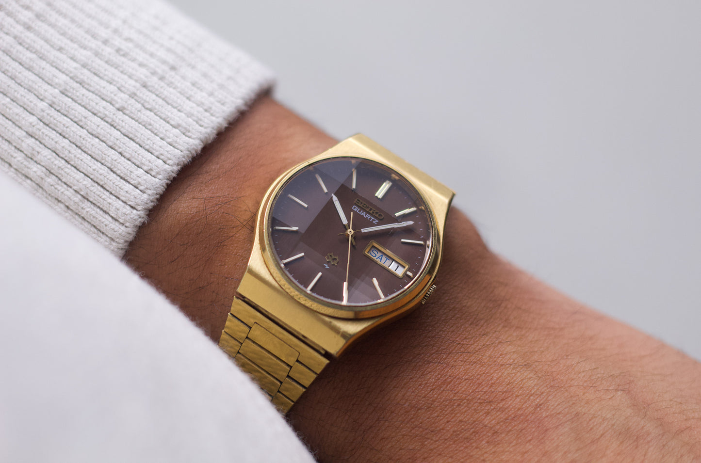 1981 Seiko SQ Chocolate Dial Beveled Crystal Men's Wrist-Watch