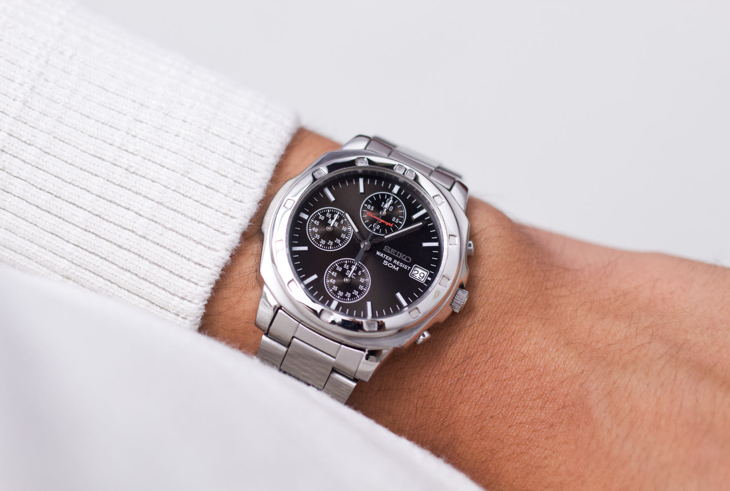 2002 Seiko Chronograph Black Sunburst Dial Men's Quartz Wrist-Watch