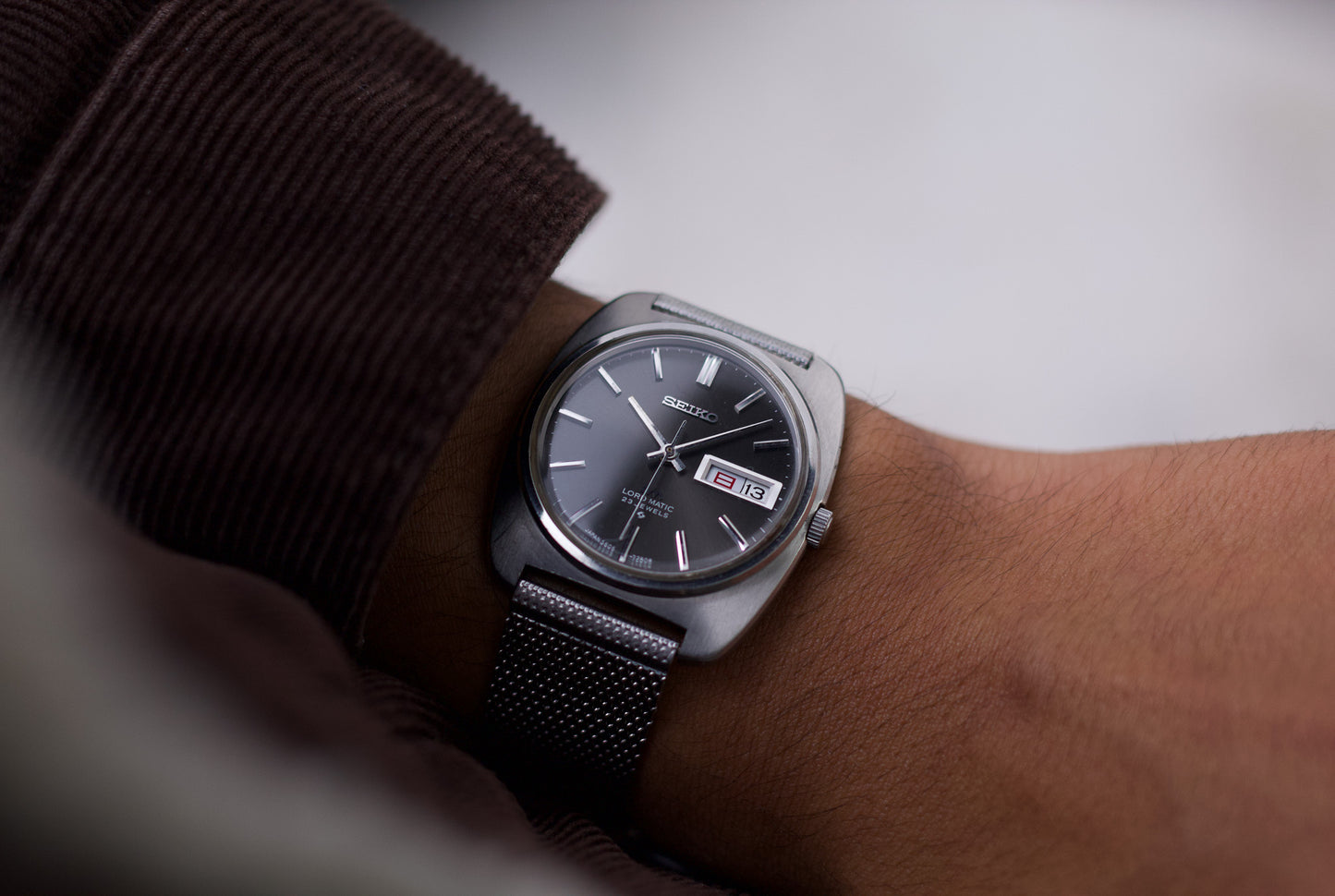 1970 Seiko Lord-Matic Deep Gray Dial Men's Wrist-Watch