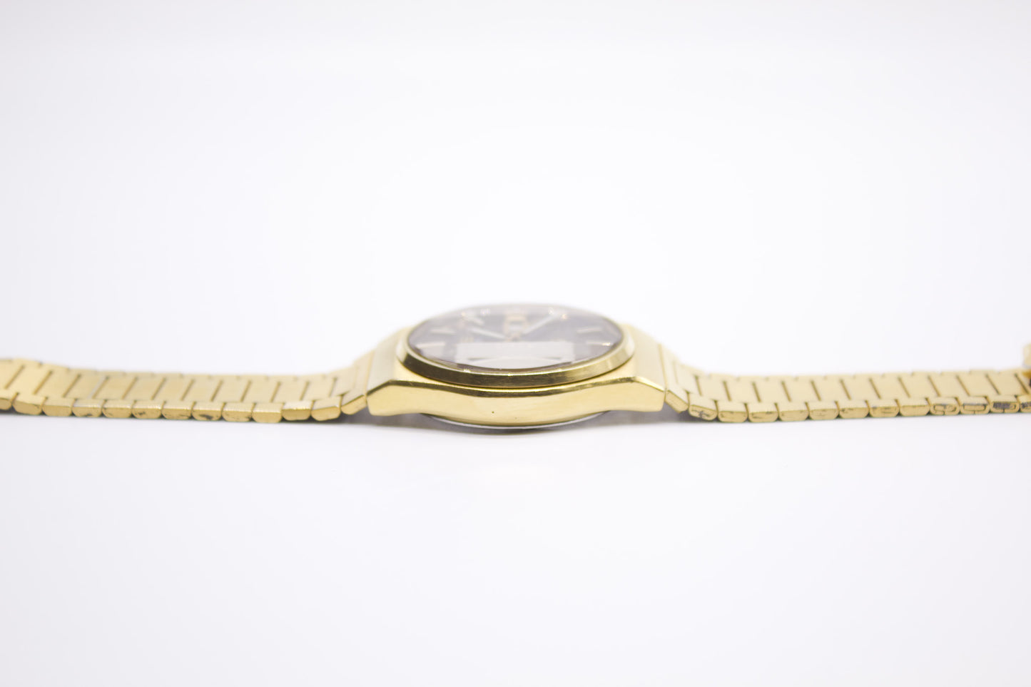 1981 Seiko SQ Chocolate Dial Beveled Crystal Men's Wrist-Watch