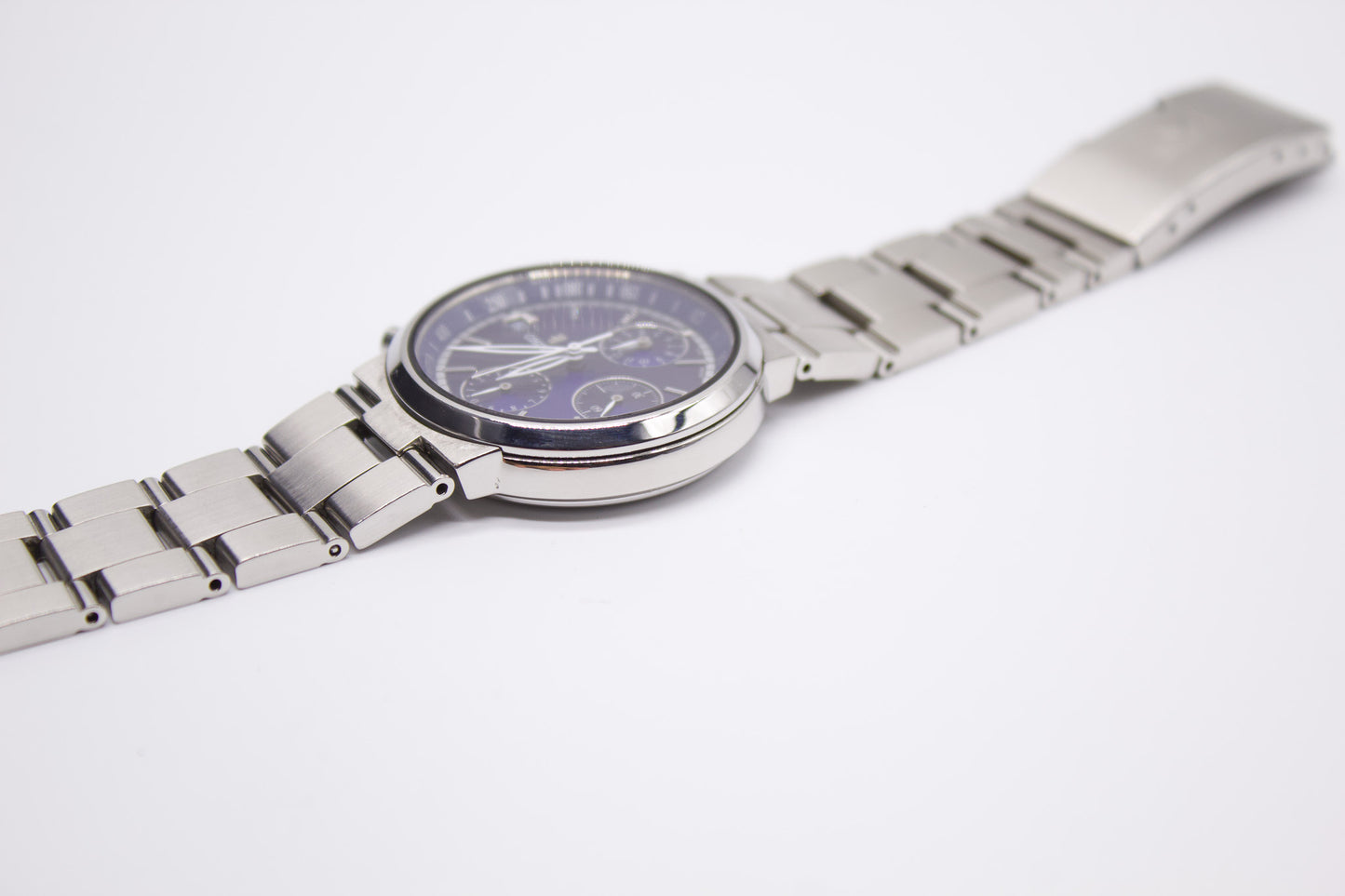 2002 Seiko LK Royal Blue Dial Quartz Chronograph Woman's Wrist-Watch