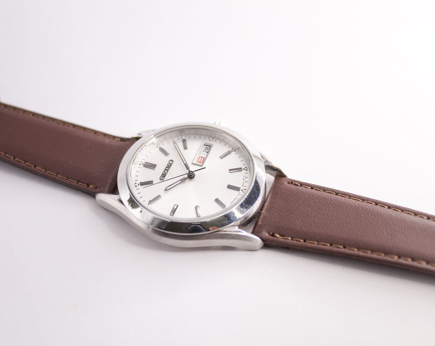 1995 Seiko Silver-sunburst Men's Wrist-Watch