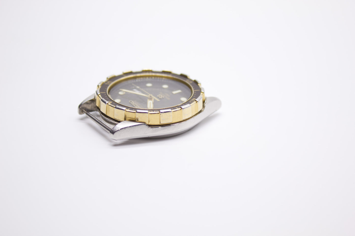 1989 SQ Sports 150 'Bottle Cap' Men's Wrist-Watch