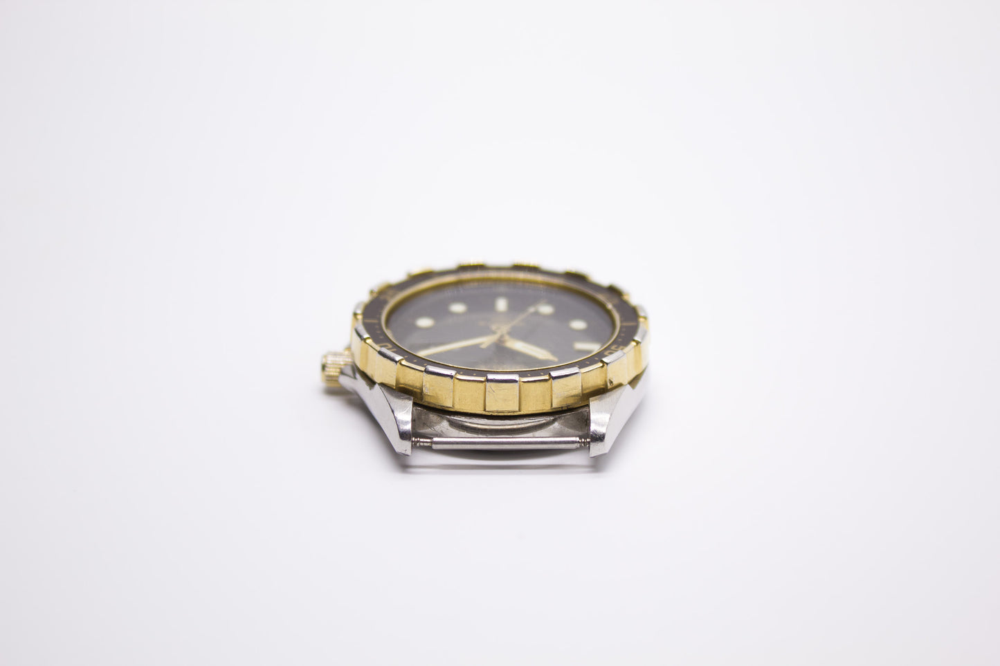 1989 SQ Sports 150 'Bottle Cap' Men's Wrist-Watch
