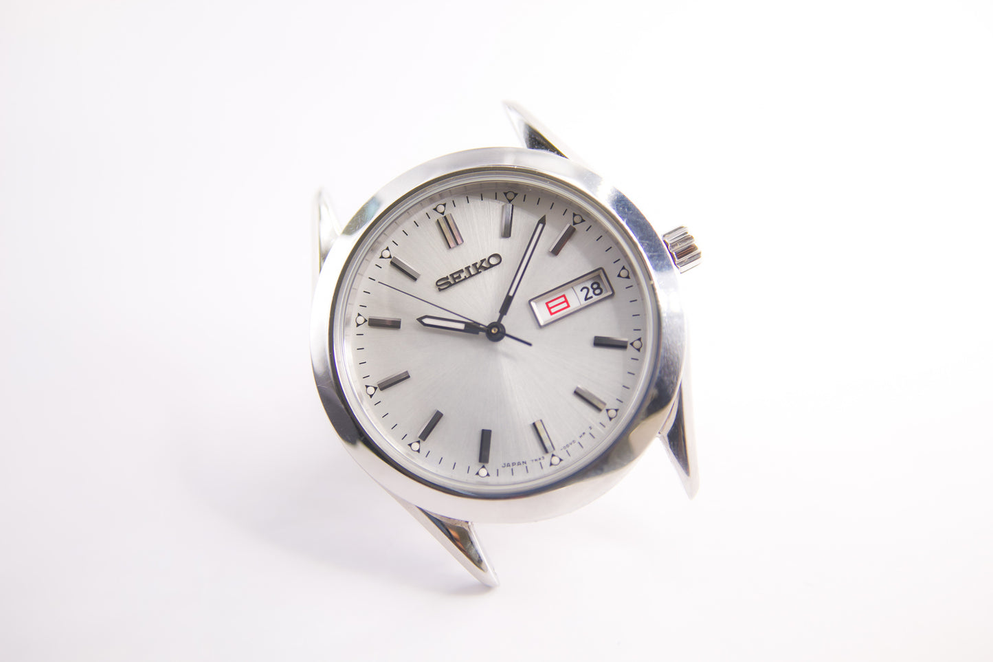 1995 Seiko Silver-sunburst Men's Wrist-Watch