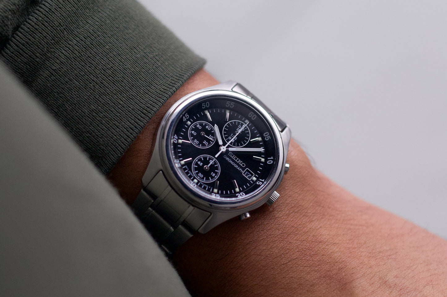 2002 Seiko Quartz Chronograph Inky Black Dial Men's Wrist-Watch