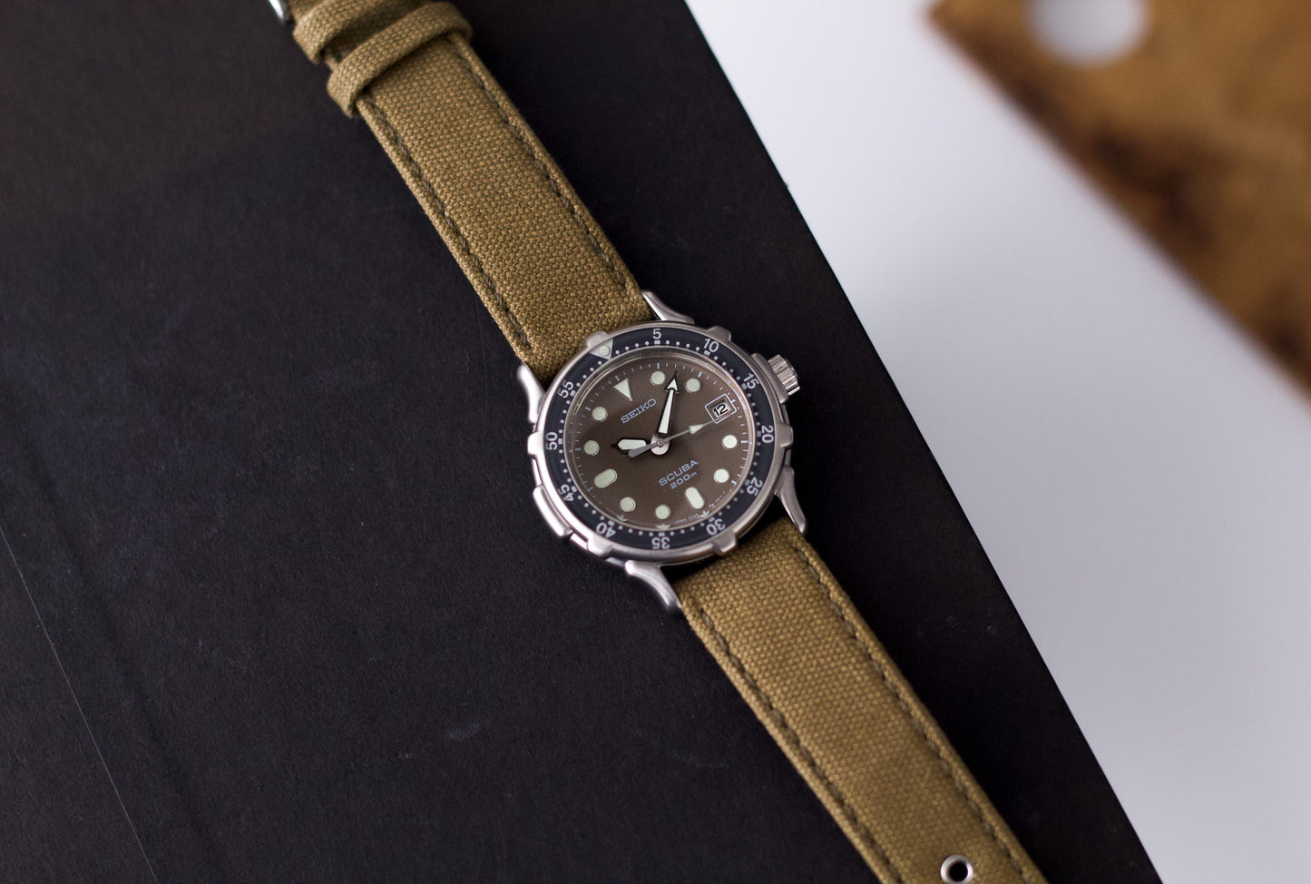 1998 Seiko Scuba Quartz Cedar Brown Dial Men's Wrist-Watch