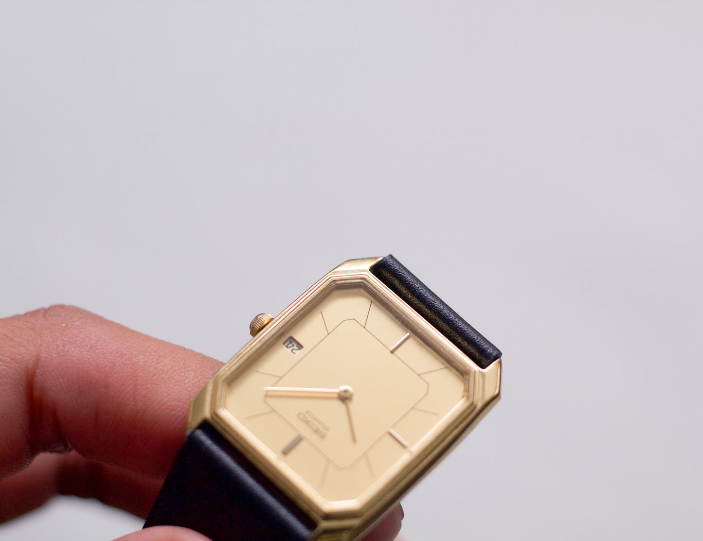 1984 Seiko Quartz 'Fancy Tank' Gold Toned Men's Wrist-Watch