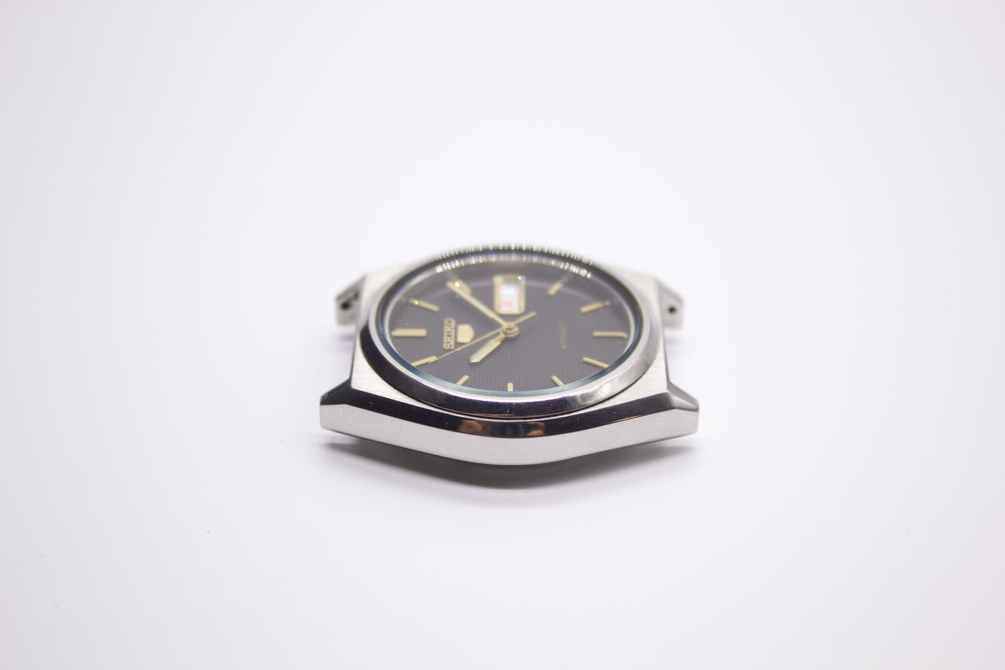 1997 Seiko 5 Midnight Black Men's Mechanical Wrist-Watch