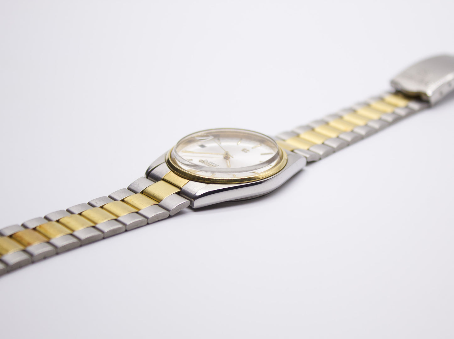 1997 Seiko 'Baby Date-Just' Silver Sunburst Men's Two Tone Wrist-Watch
