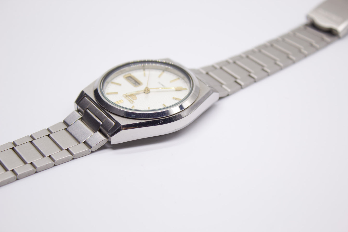 1991 Seiko 5 White Waffle Dial Men's Automatic Wrist-Watch