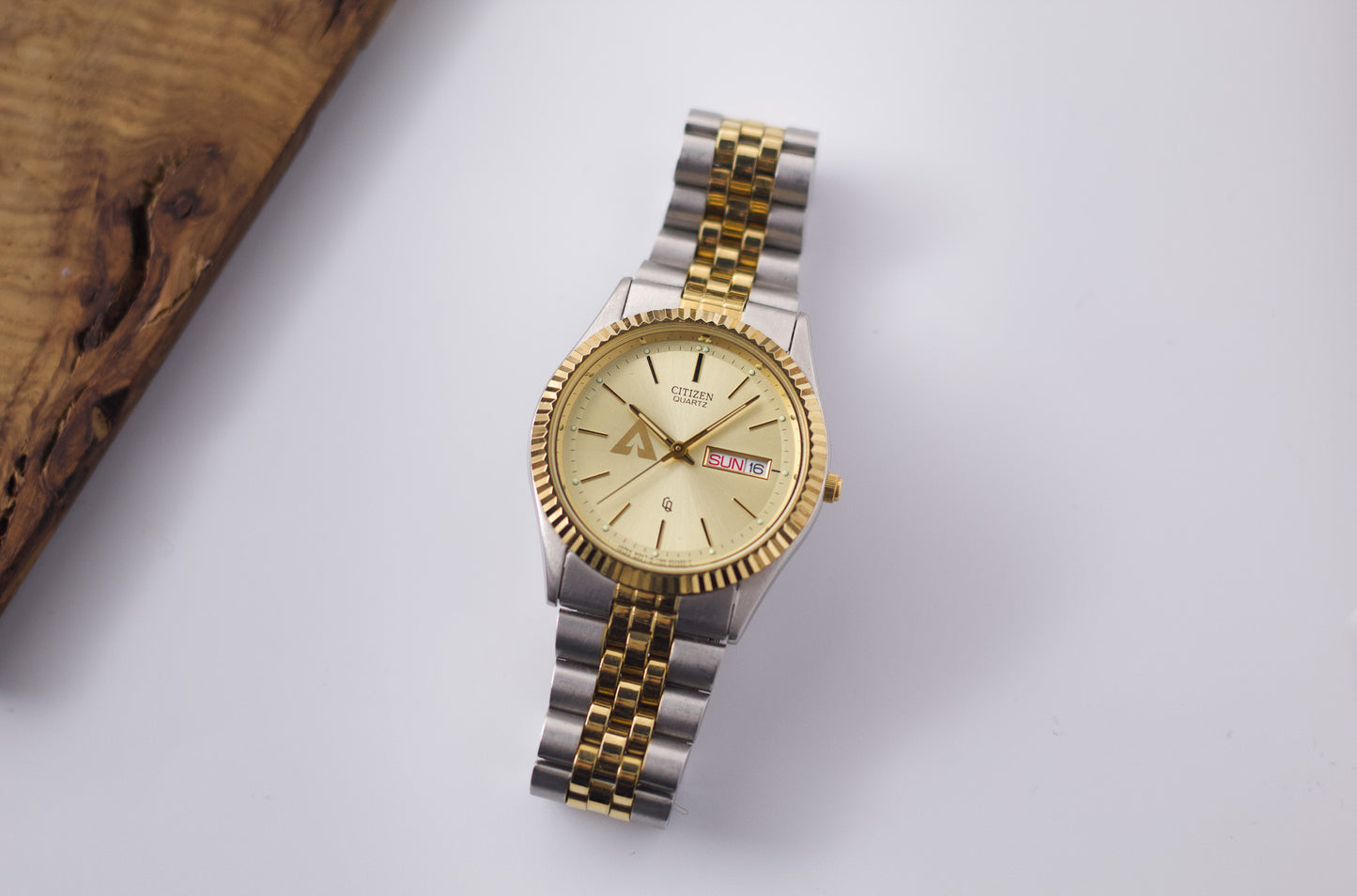 1990s Citizen Baby 'Day-Date' Champagne Dial Two Tone Men's Wrist-Watch