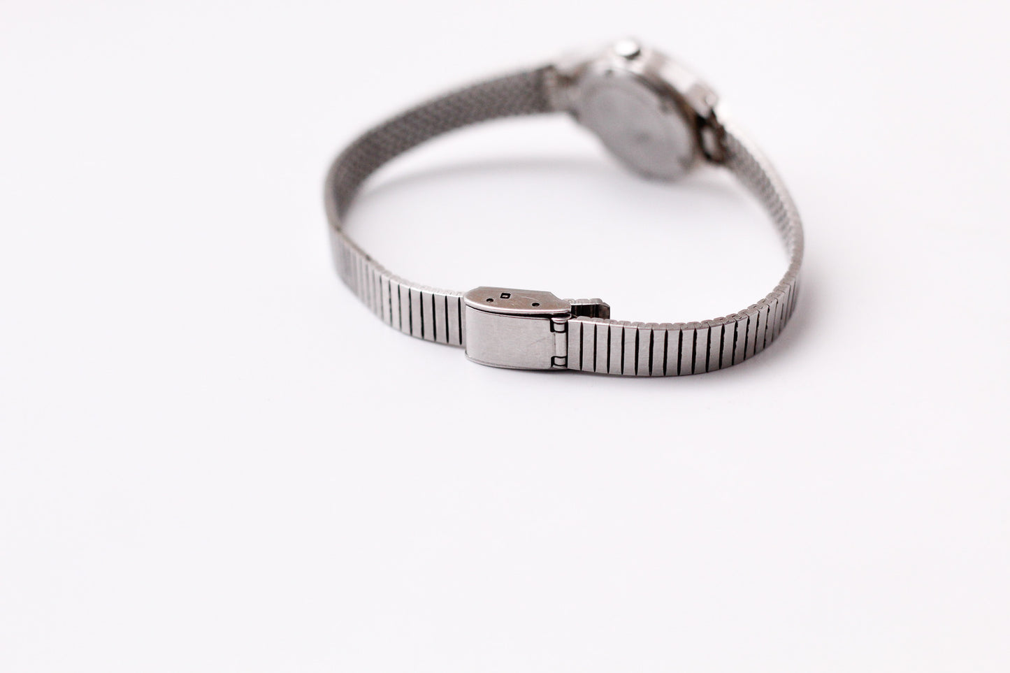 1994 Pulsar Quartz Straight Grain Silver Dial Ladies' Wrist-Watch