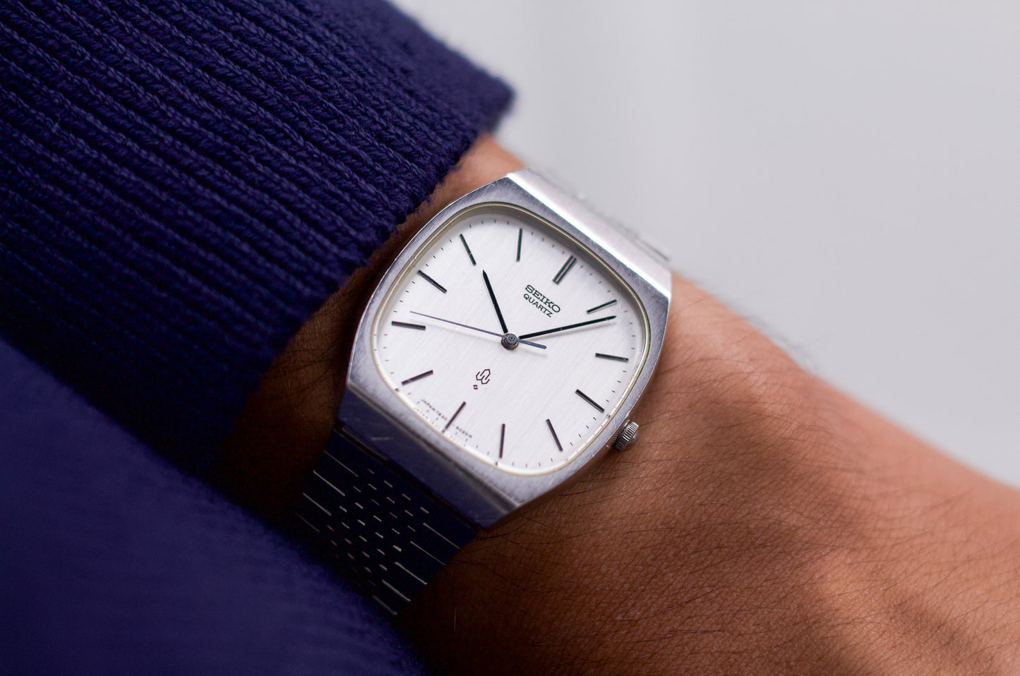 1979 Seiko Chariot Quartz Silver Ivory Dial Men's Wrist-Watch