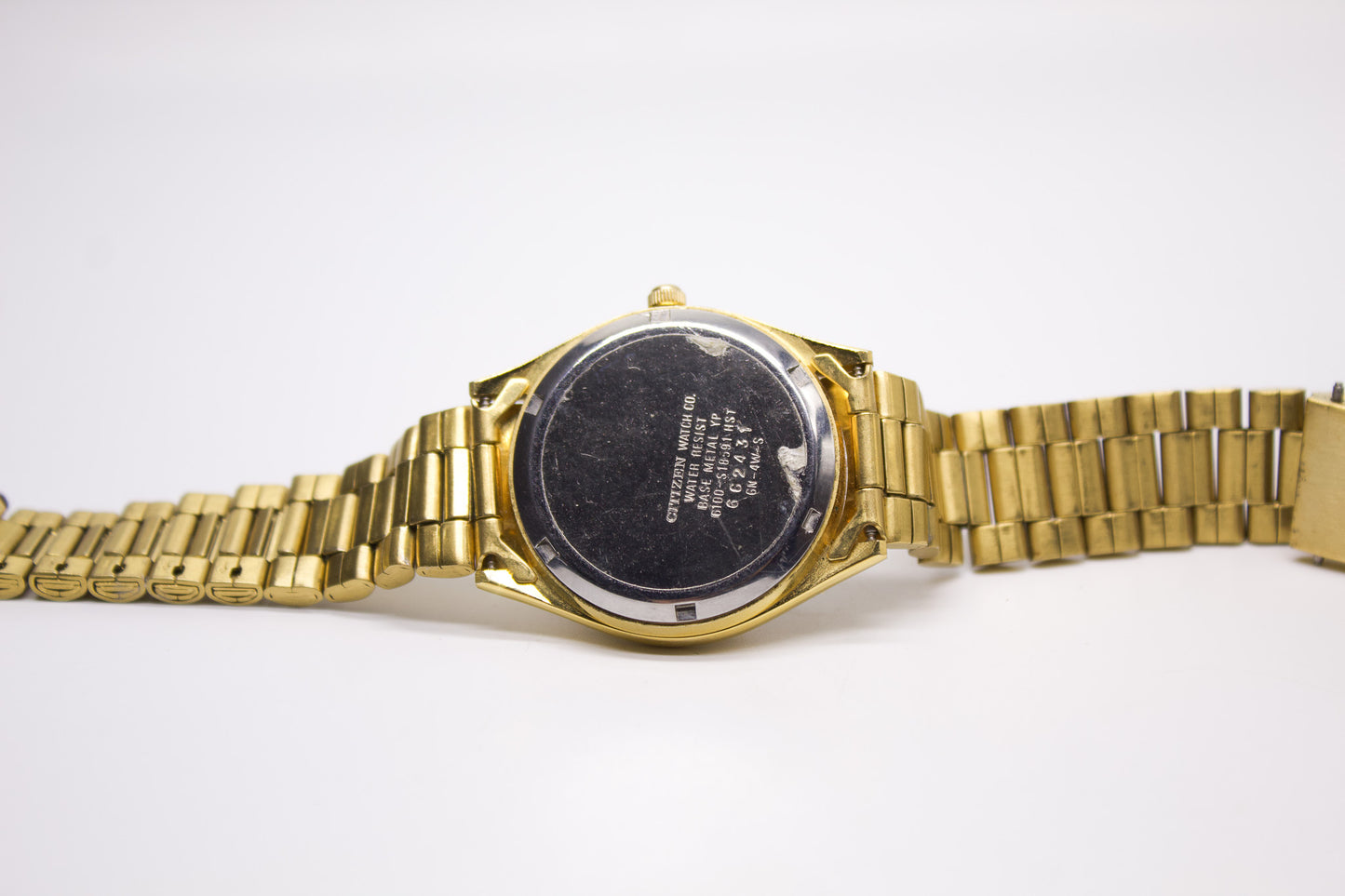 1996 Citizen Quartz Jet Black Dial Men's Wrist-Watch