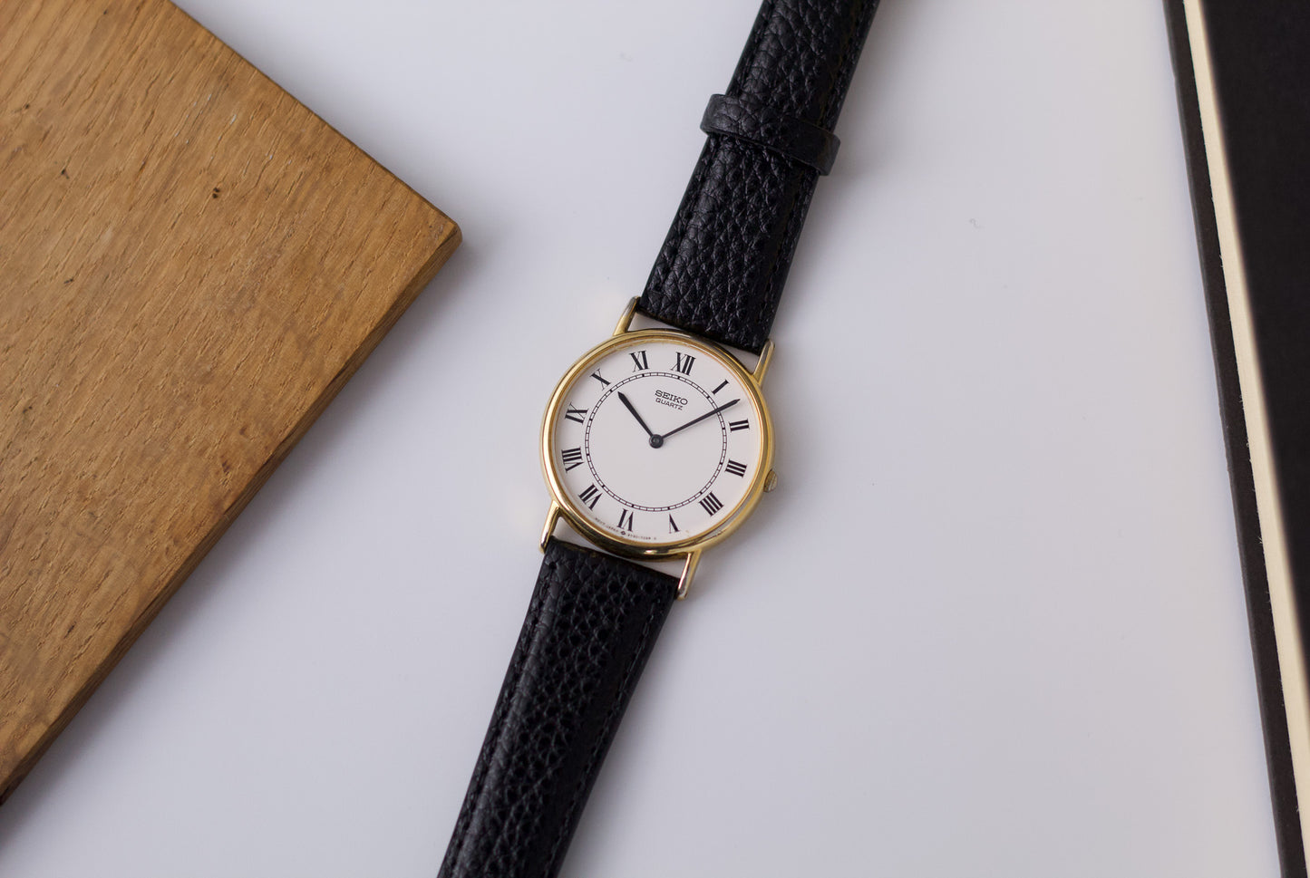1990 Seiko Quartz Roman Dial Men's Wrist-Watch
