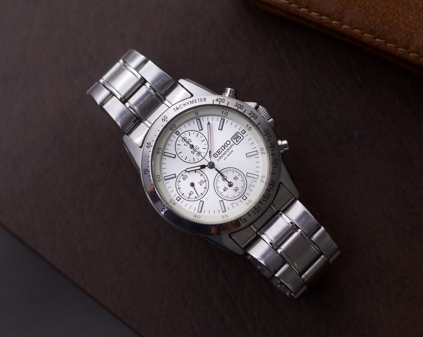 2000s Seiko 100 Meter Water-Resistant Chronograph Men's Wrist-Watch