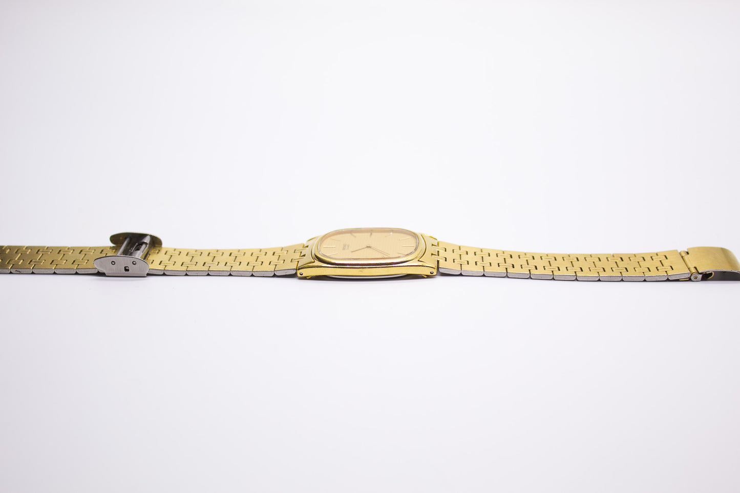 1984 Seiko 'Baby Ellipse' Gold toned Men's Wrist-Watch