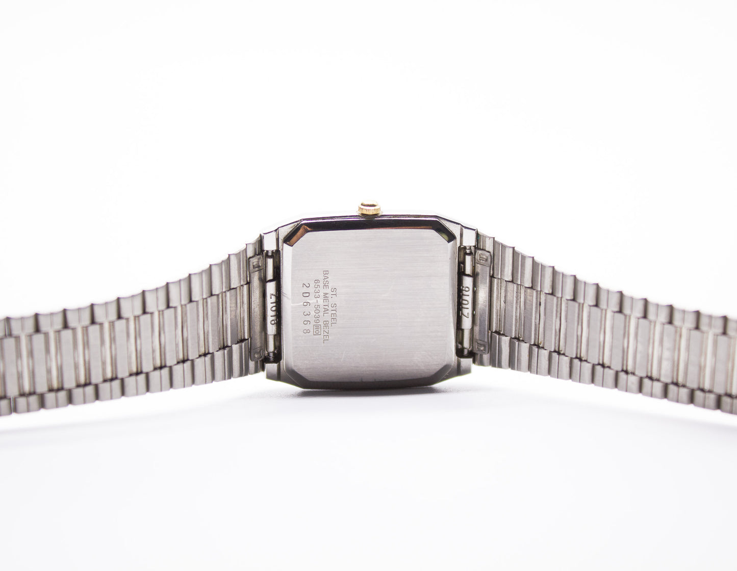 1982 Seiko Quartz Gray Dial Two Tone Men's Sport's Wrist-Watch