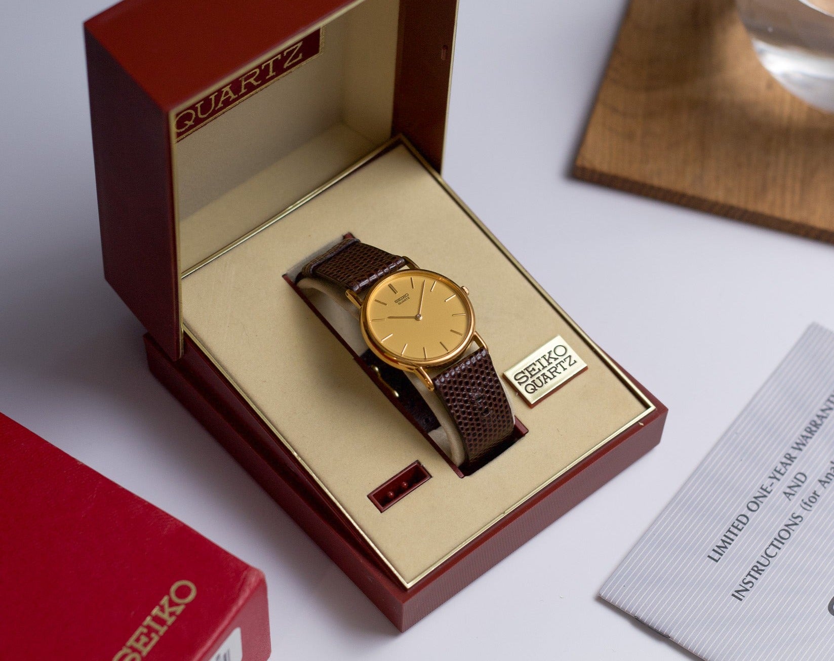 1994 Seiko Quartz Gold Toned Men's Dress Wrist-Watch W/Box & Papers Mecalco & Co. 1994 Seiko Quartz Gold Toned Men's Dress Wrist-Watch W/Box & Papers Mecalco & Co.