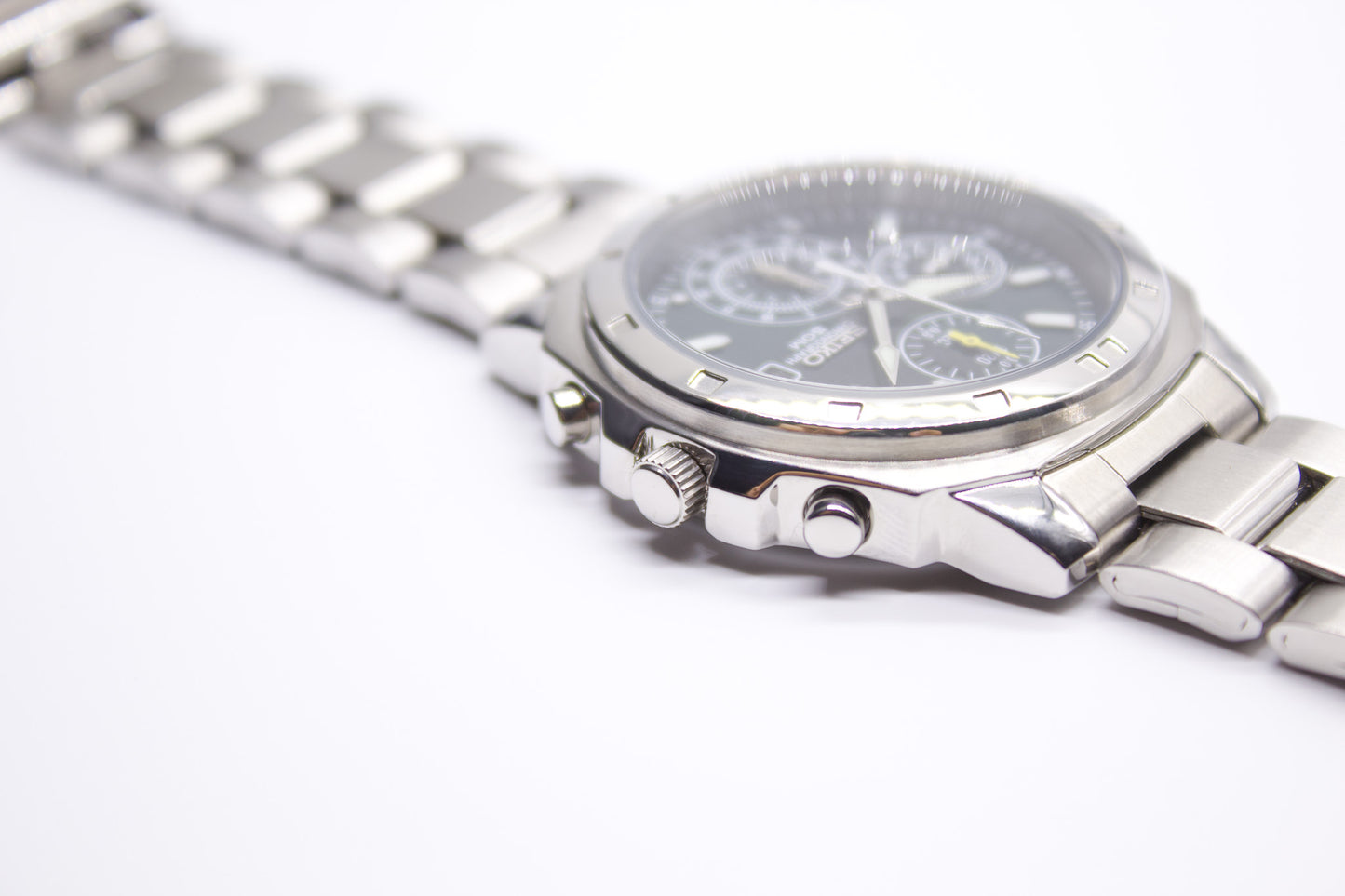 Near Mint 1998 Seiko Chronograph Deep Turquoise Dial Men's Quartz Wrist-Watch