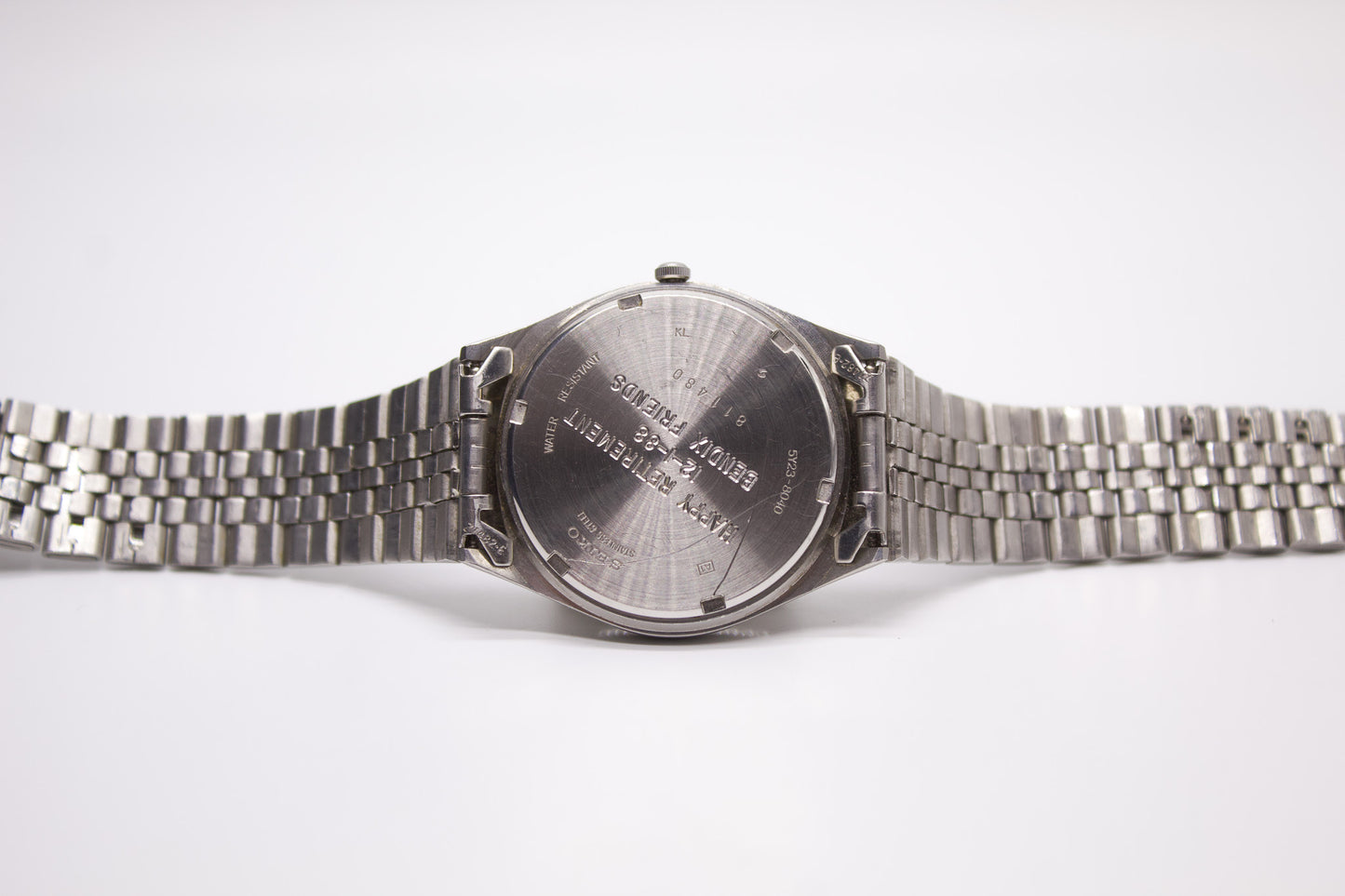 1988 Seiko Quartz Straight Grain Silver Dial Men's Wrist Watch