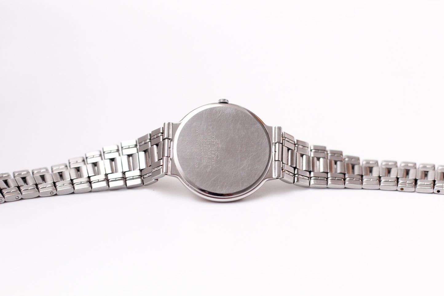 1992 Seiko Dolce Quartz Frosted White Dial Two Tone Ladies' Wrist-Watch