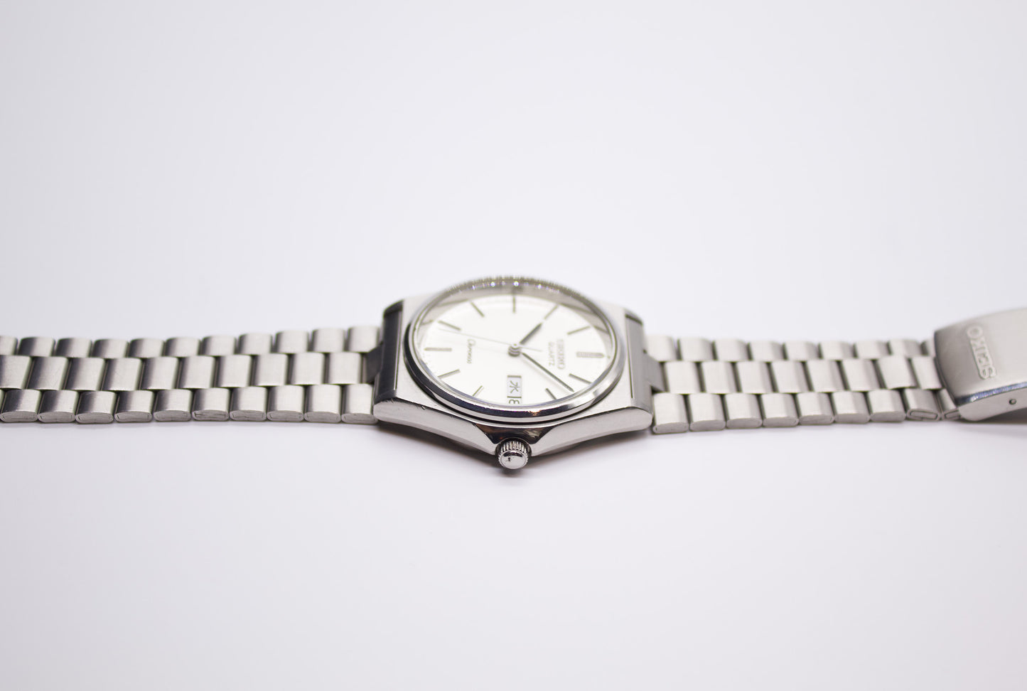 1986 Seiko Chronos Brilliant Silver Dial Lady's Wrist-Watch