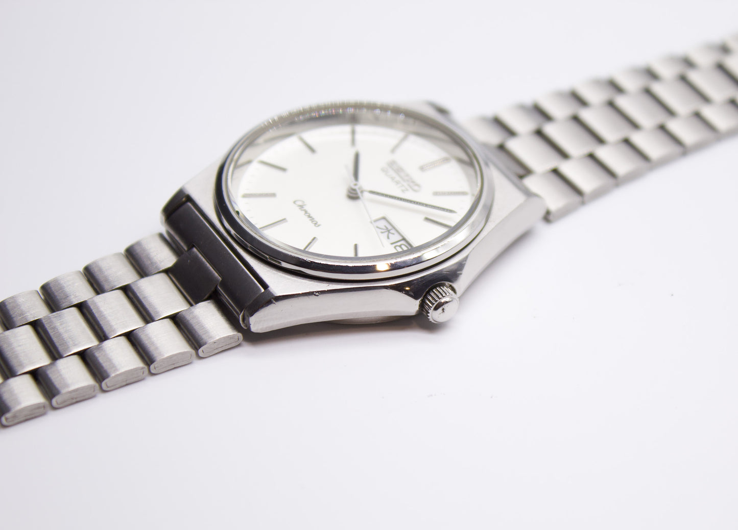 1986 Seiko Chronos Brilliant Silver Dial Lady's Wrist-Watch