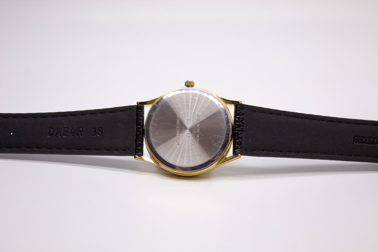 1990s Armitron Quartz Moon-Phase Dial Men's Wrist-Watch