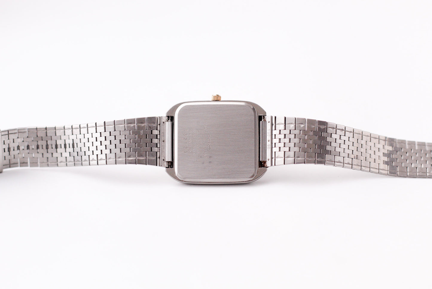 1981 Seiko Quartz Straight Grain Silver Dial Two Tone Case Men's Wrist-Watch