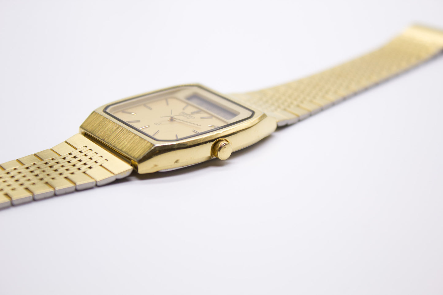 1983 Seiko Gold Toned Chronograph Digital Men's Wrist-Watch