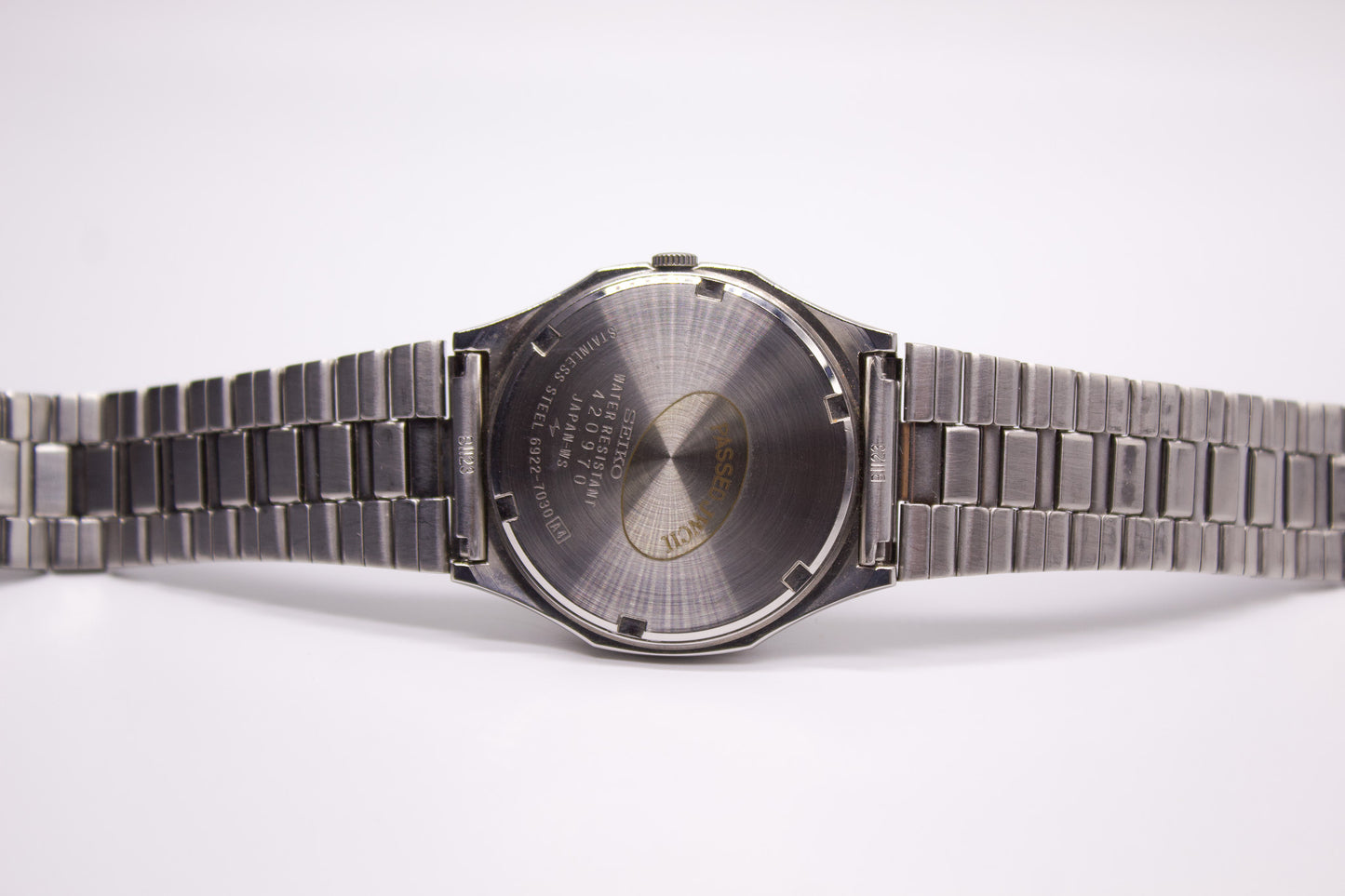 1984 Seiko SQ Straight Grain Silver Dial Men's Wrist-Watch