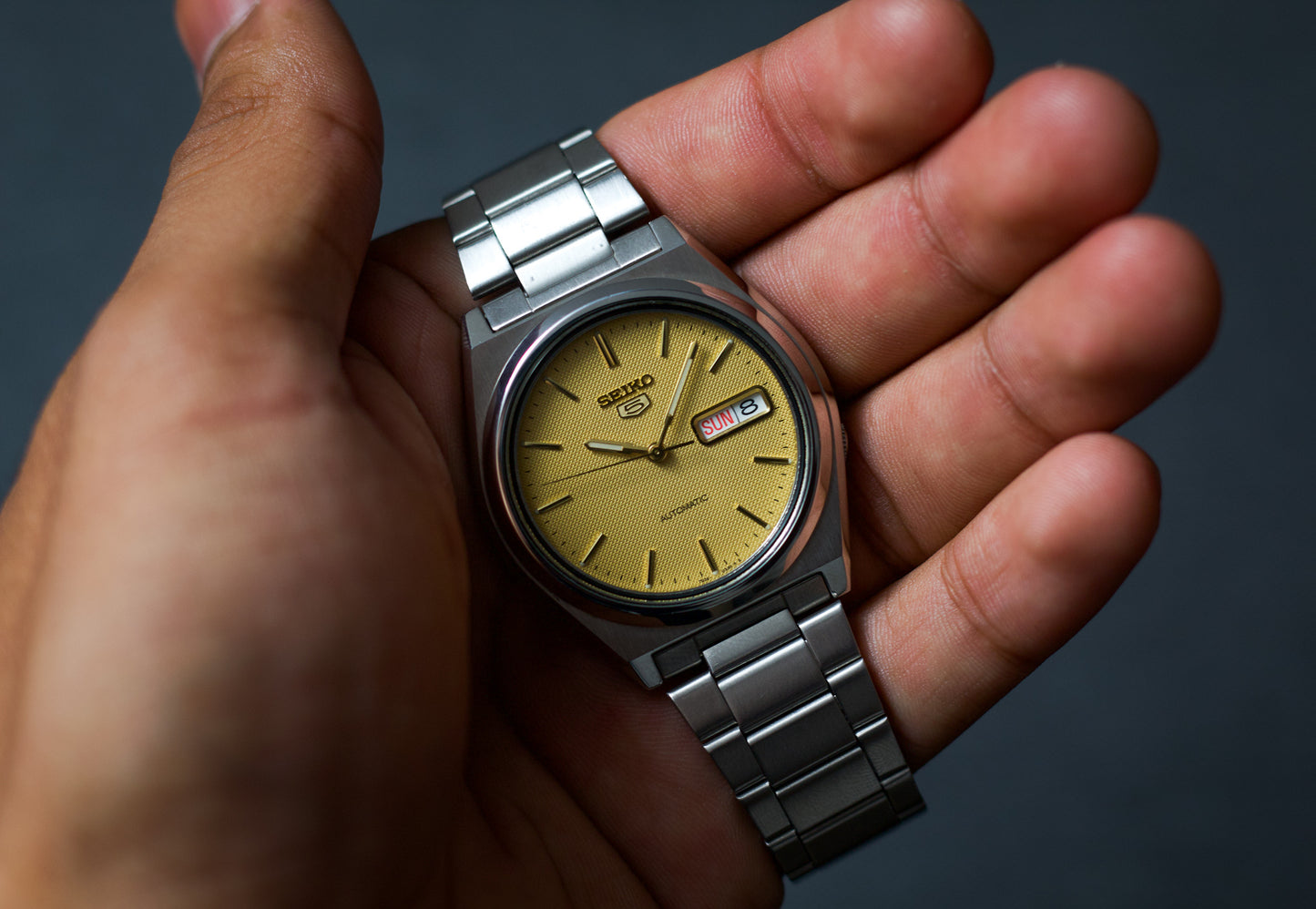 1998 Seiko 5 Gold Waffle Dial Men's Wrist-Watch