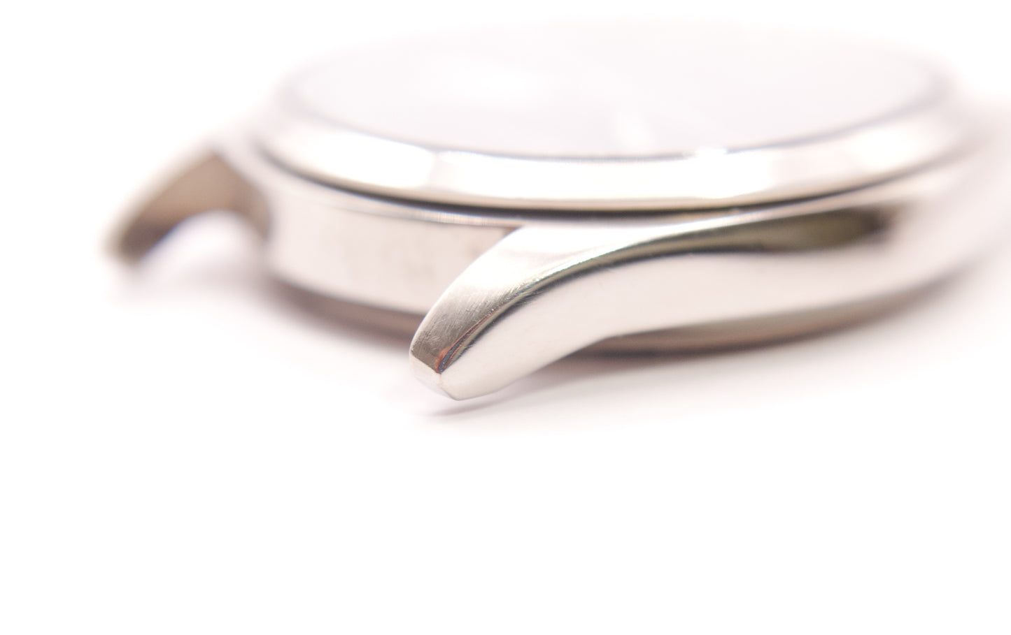 1990s Seiko Titanium Matte Gray Men's Quartz Wrist-Watch