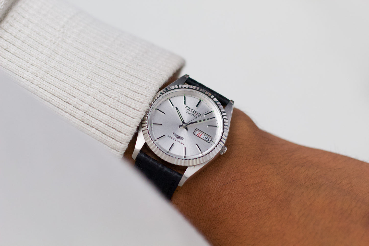 1991 Citizen Seven Star 'Baby Day-Date' Silver Sunburst Dial Men's Wrist-Watch