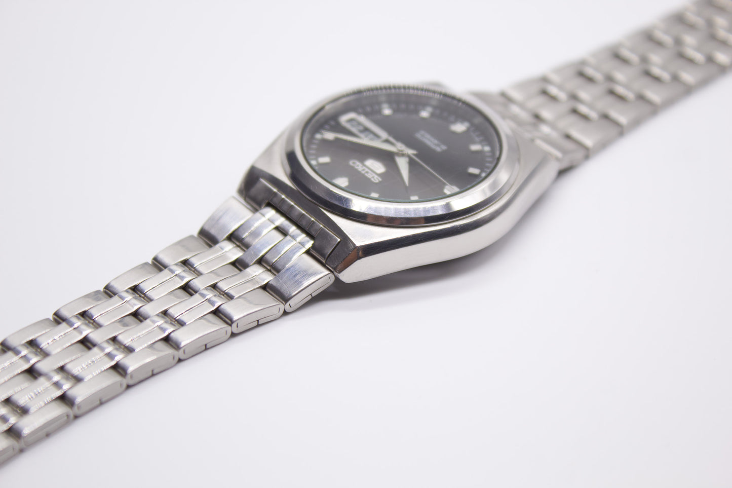 2000s Seiko 5 'World Dial' Men's Automatic Wrist-Watch