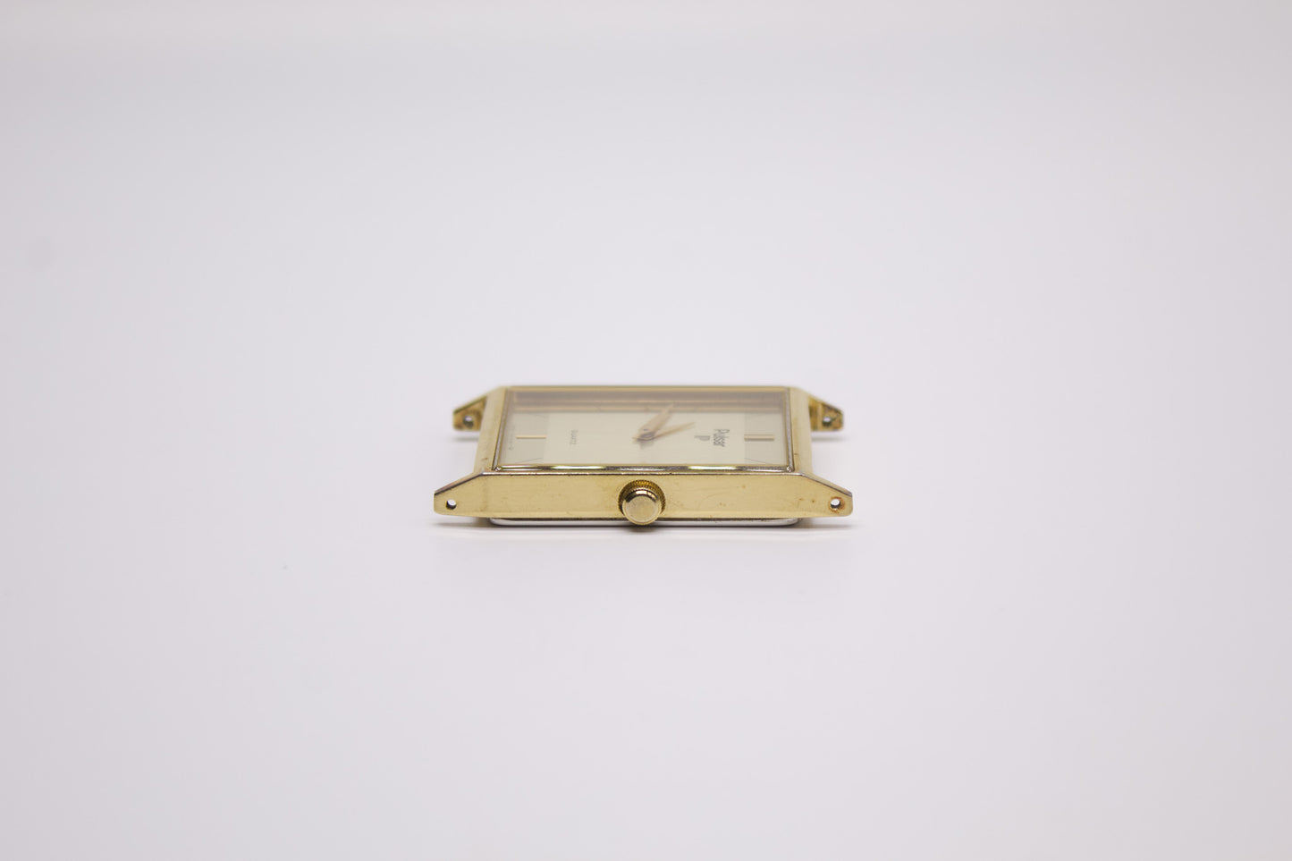 1994 Pulsar Quartz Straight Grain Pale Dial Men's Wrist-Watch