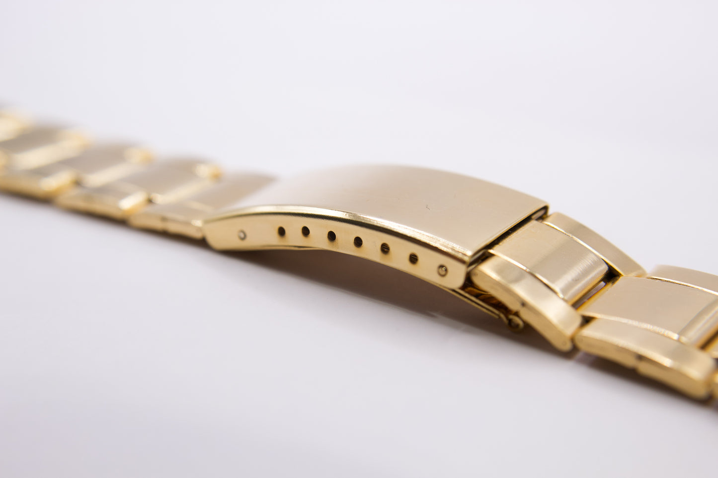 NOS 1960s Westclox Mechanical Champagne Gold Dial Men's Wrist-Watch