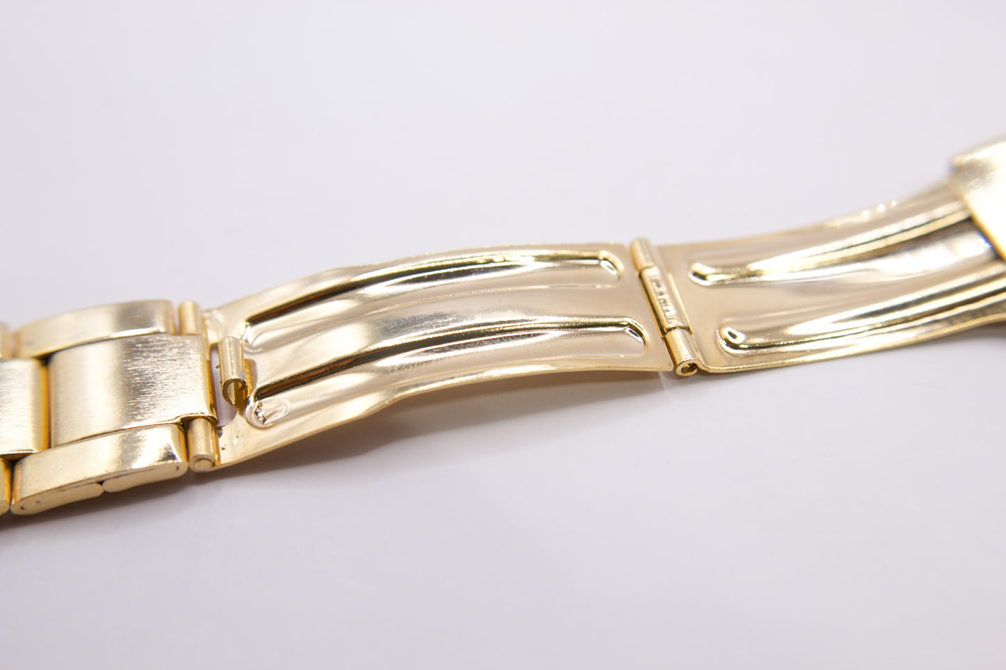 NOS 1960s Westclox Mechanical Champagne Gold Dial Men's Wrist-Watch