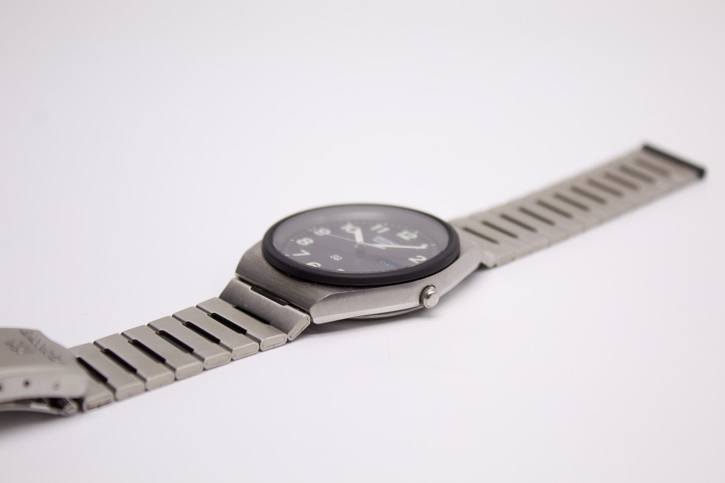 1979 Seiko Quartz SQ Deep Black Dial Men's Wrist-Watch