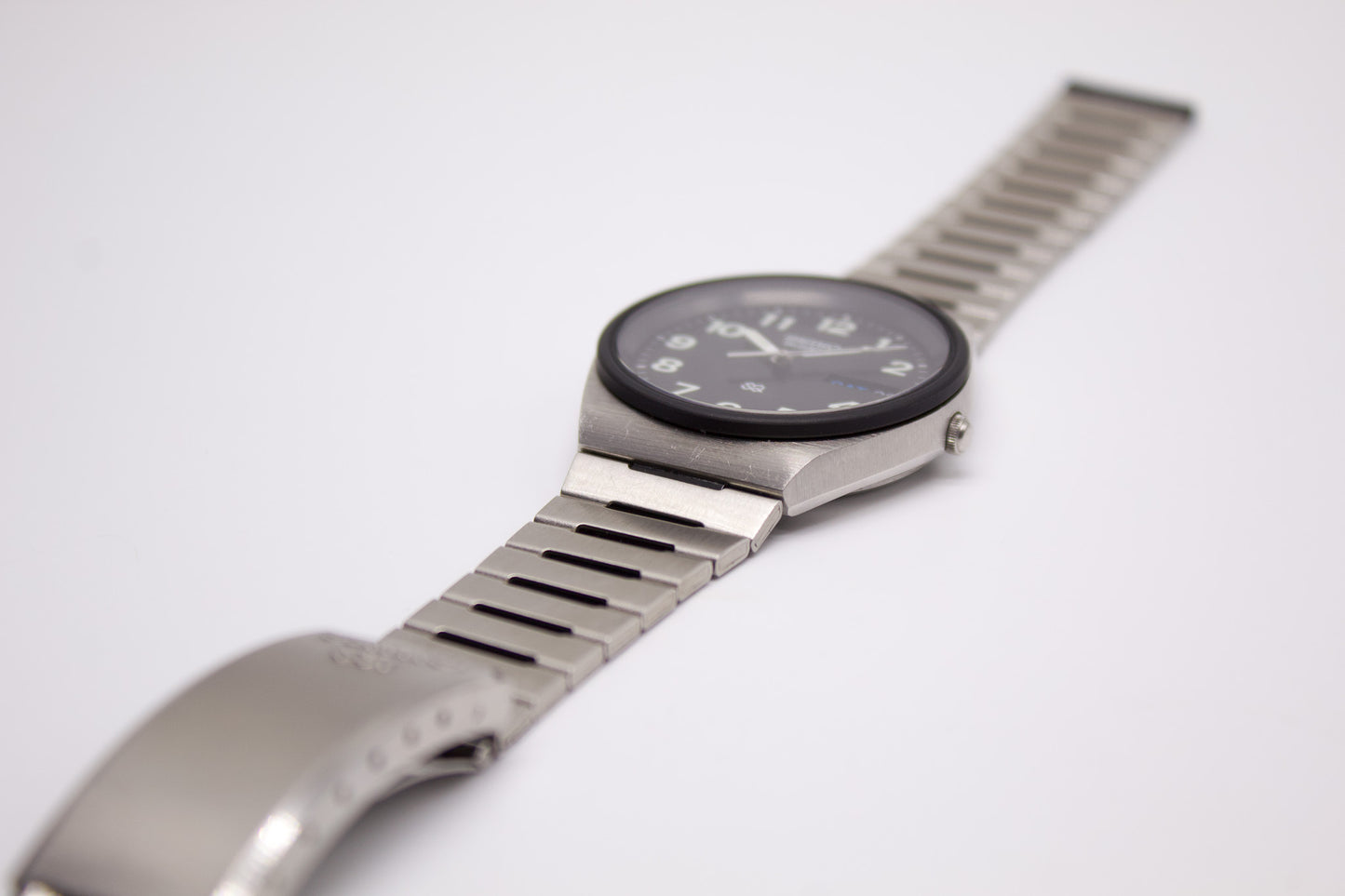 1979 Seiko Quartz SQ Deep Black Dial Men's Wrist-Watch