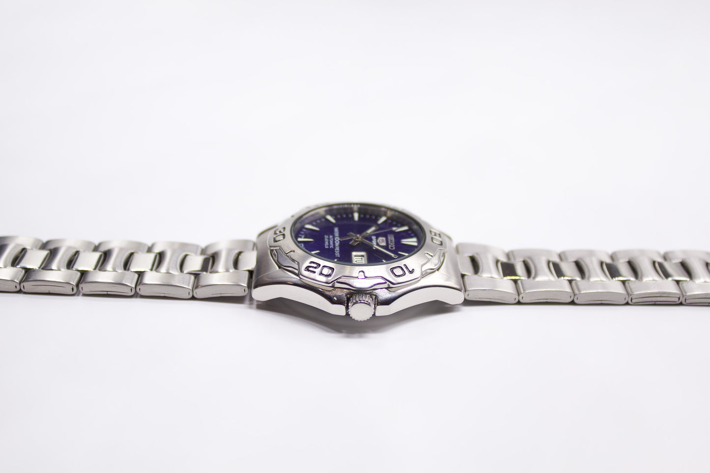 Near Mint 2000s Seiko 5 'Baby VC Overseas' Deep Ocean Blue Automatic Wrist-Watch
