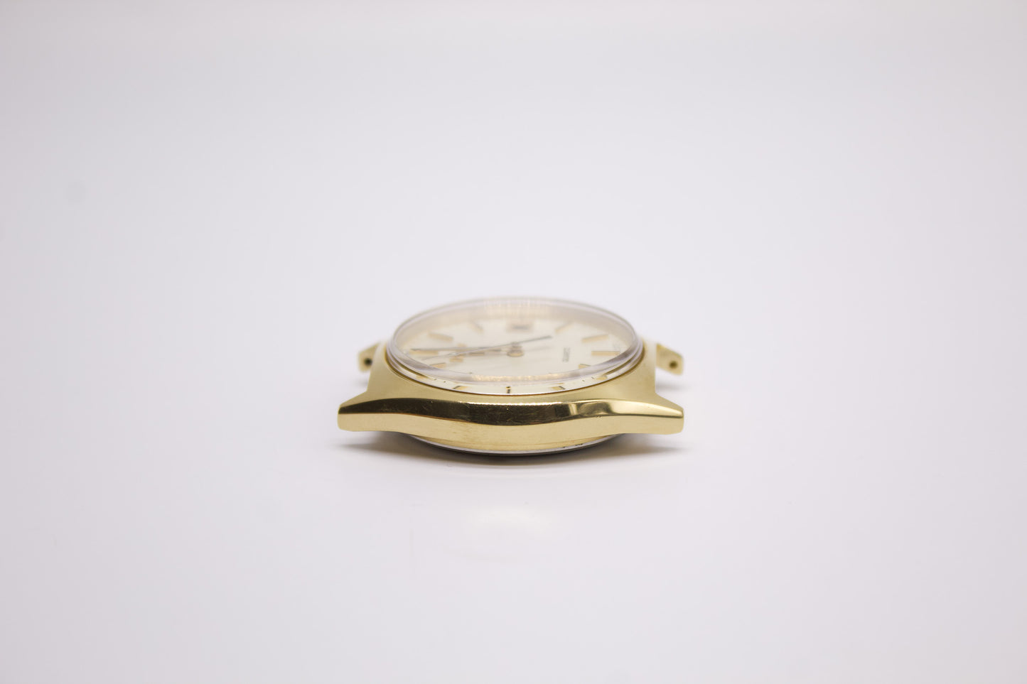 1980 Pulsar Quartz Light Champagne Sunburst Dial Men's Wrist-Watch