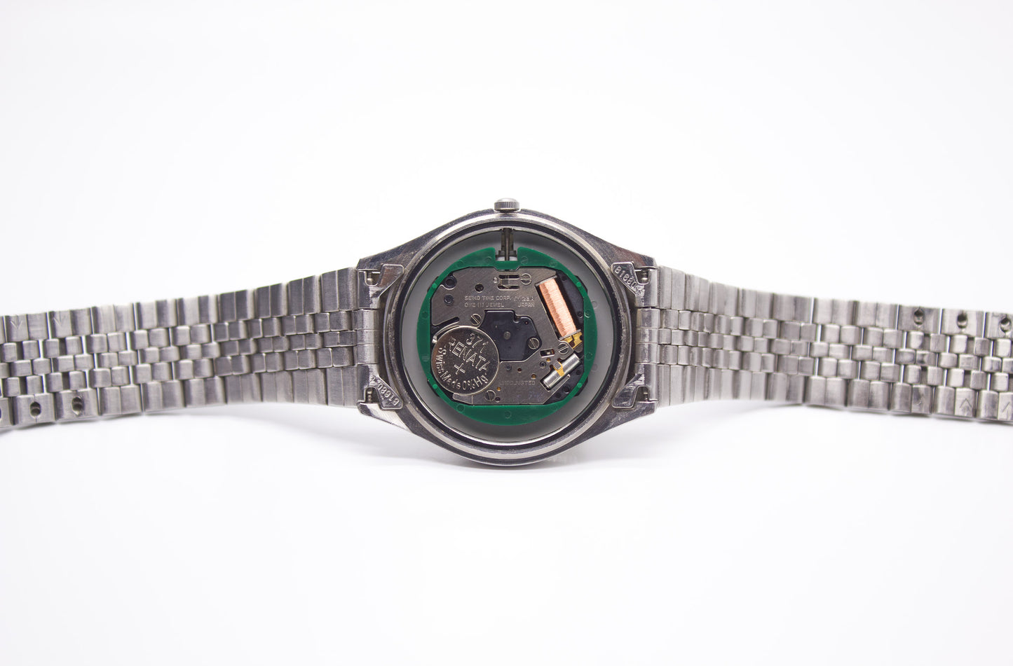 1988 Seiko Quartz Straight Grain Silver Dial Men's Wrist-Watch