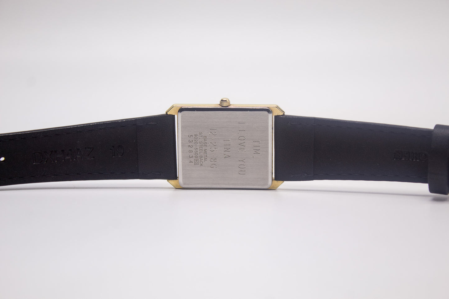 1985 Seiko Quartz 'Gem' Tank Light Golden Dial Men's Wrist-Watch