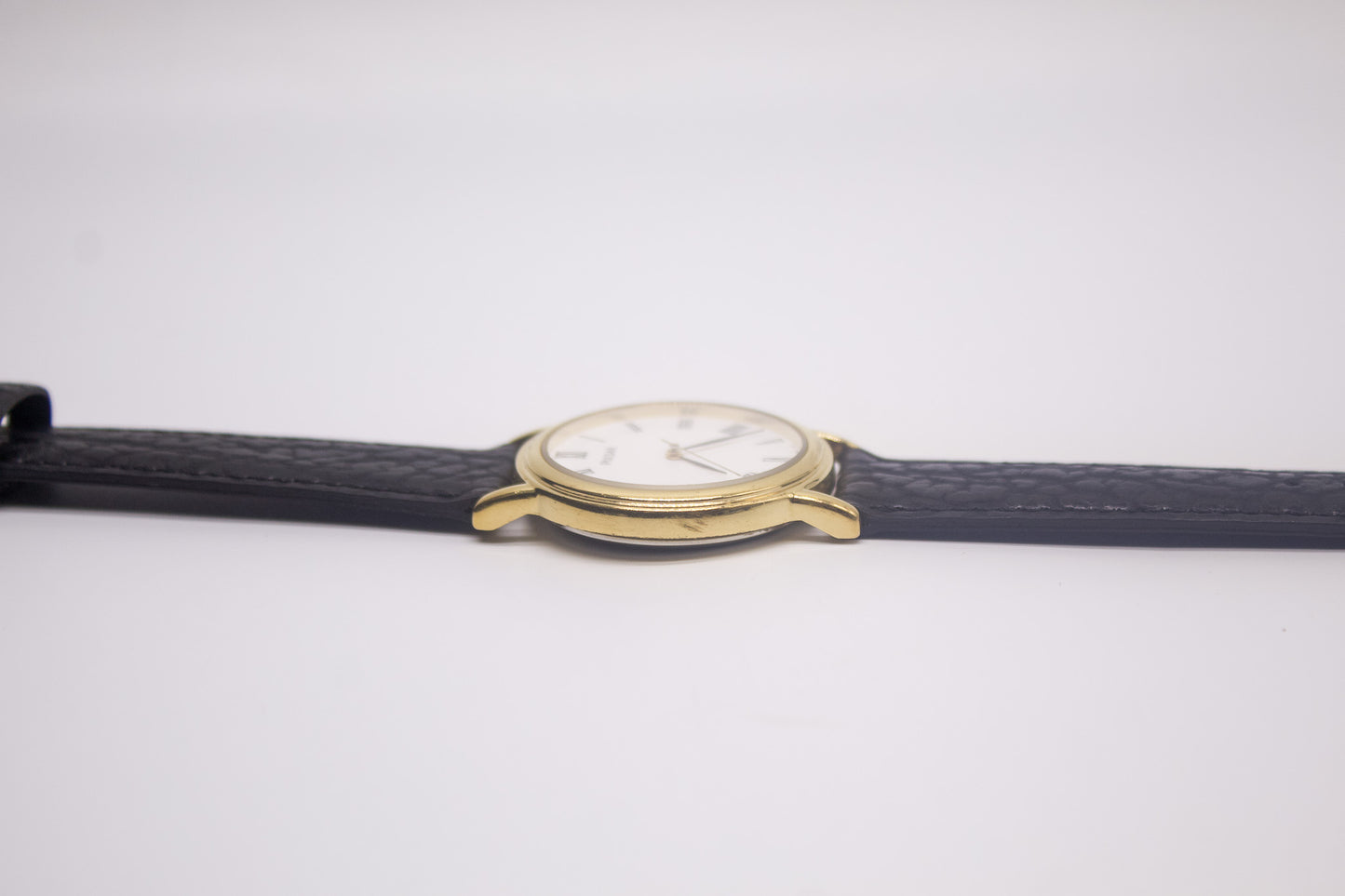 2002 Pulsar Quartz Cream White Roman Numeral Dial Men's Wrist-Watch