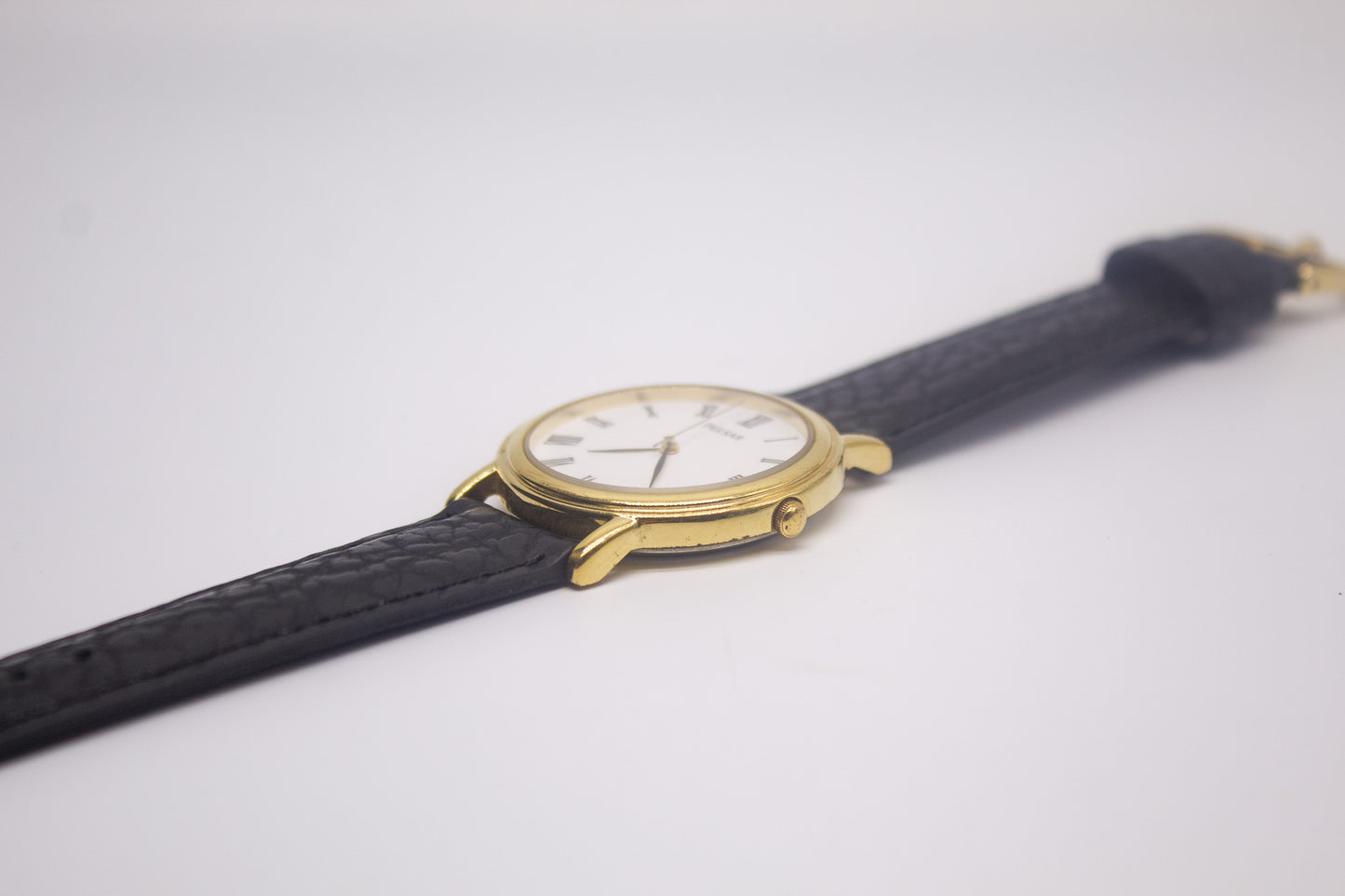 2002 Pulsar Quartz Cream White Roman Numeral Dial Men's Wrist-Watch